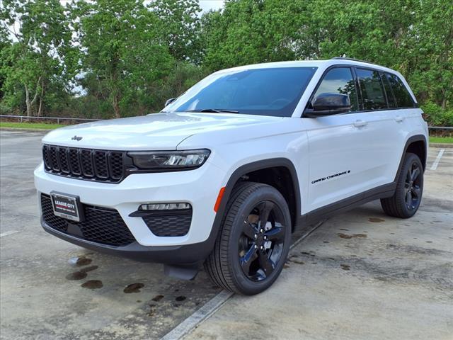 new 2025 Jeep Grand Cherokee car, priced at $40,925