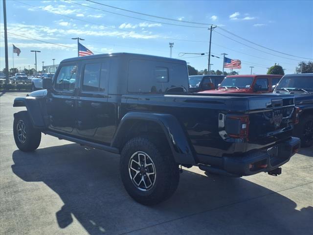 new 2025 Jeep Gladiator car, priced at $59,004