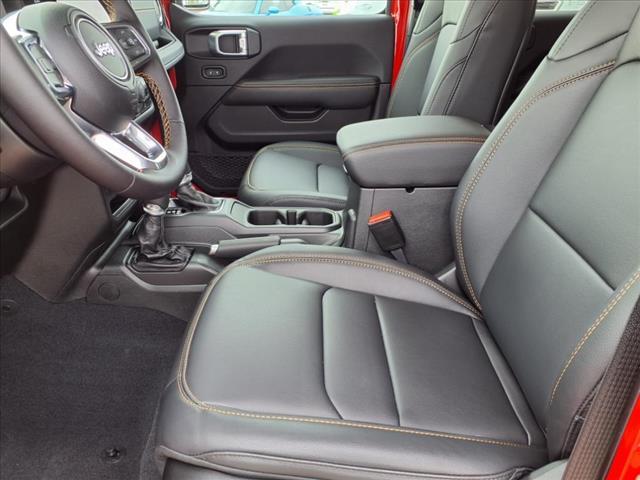 new 2025 Jeep Wrangler car, priced at $58,060