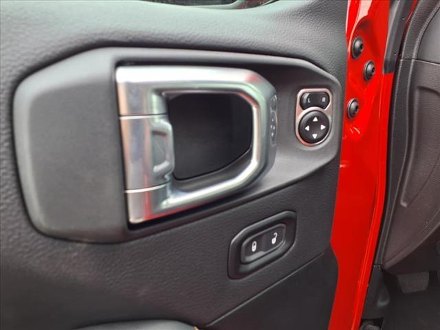 new 2025 Jeep Wrangler car, priced at $58,060