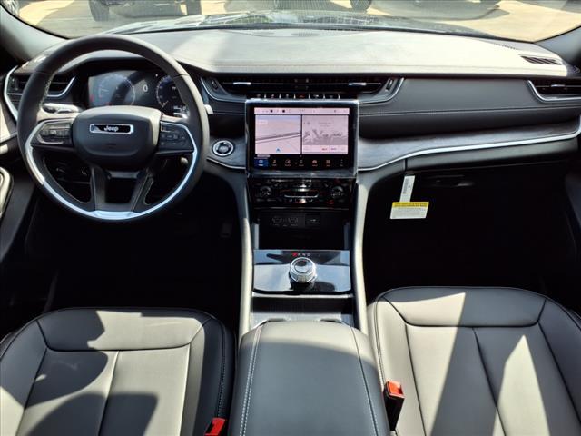new 2025 Jeep Grand Cherokee car, priced at $41,520
