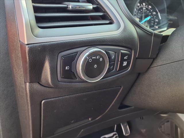 used 2023 Ford Edge car, priced at $25,952