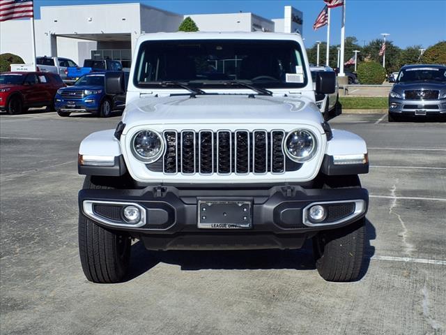 new 2025 Jeep Wrangler car, priced at $58,960