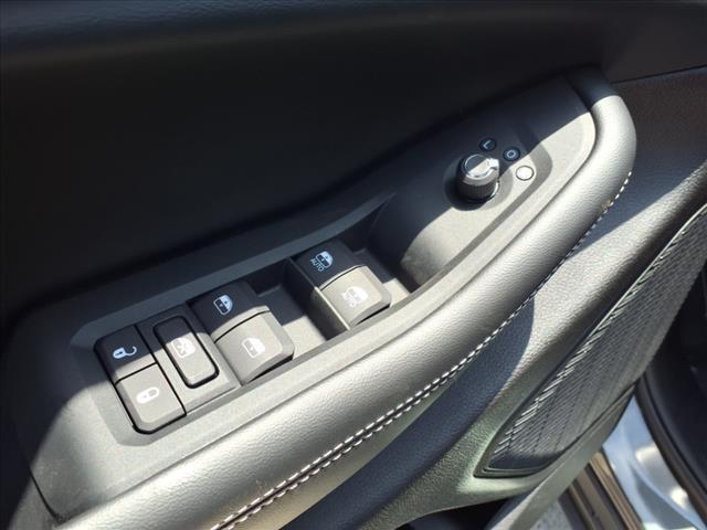 new 2025 Jeep Grand Cherokee car, priced at $38,230