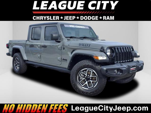 used 2022 Jeep Gladiator car, priced at $33,400