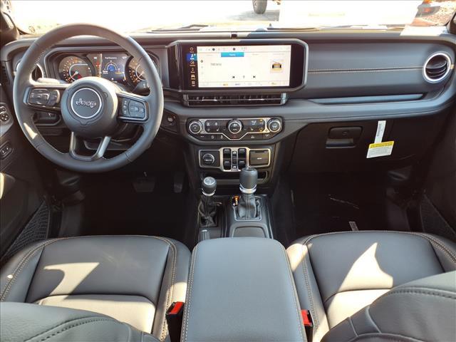 new 2025 Jeep Gladiator car, priced at $50,450