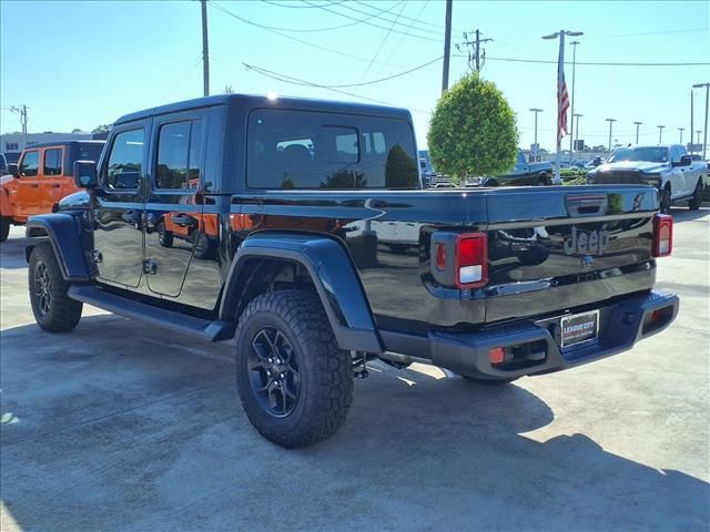 new 2025 Jeep Gladiator car, priced at $50,450