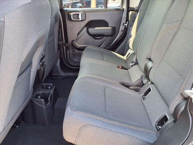 new 2025 Jeep Gladiator car, priced at $44,700