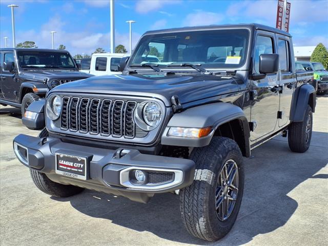 new 2025 Jeep Gladiator car, priced at $44,700