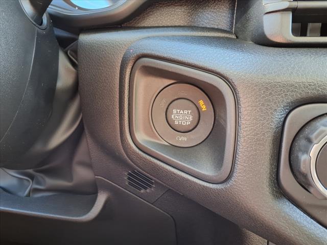 new 2025 Jeep Gladiator car, priced at $44,700
