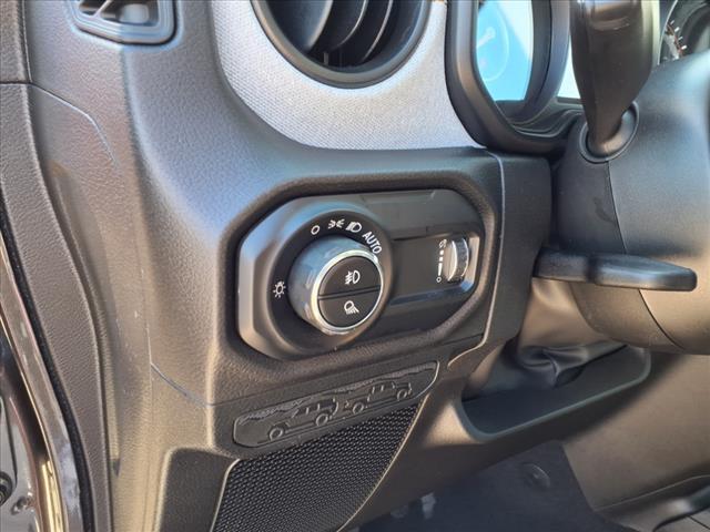 new 2025 Jeep Gladiator car, priced at $44,700