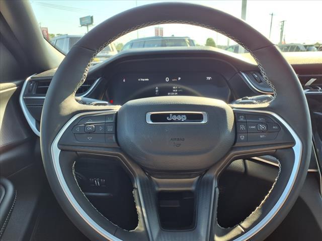 new 2025 Jeep Grand Cherokee L car