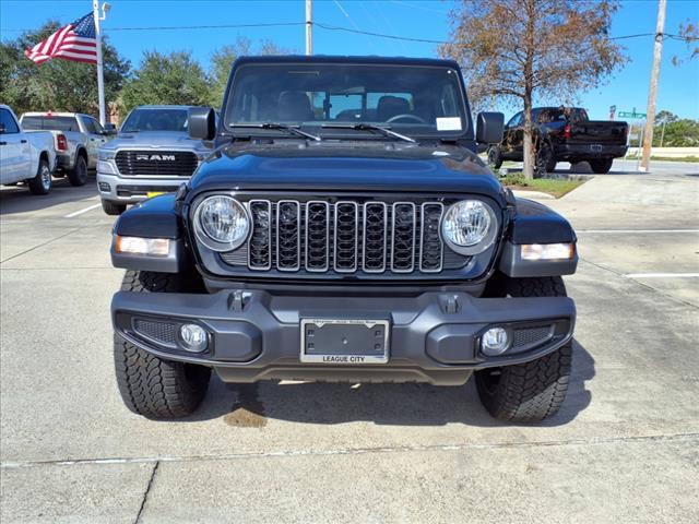 new 2025 Jeep Gladiator car, priced at $41,389