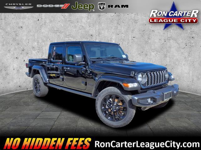 new 2025 Jeep Gladiator car, priced at $42,889