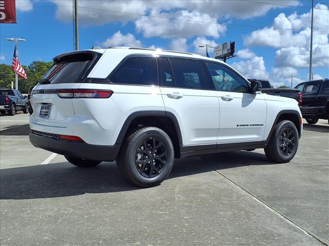 new 2025 Jeep Grand Cherokee car, priced at $38,622