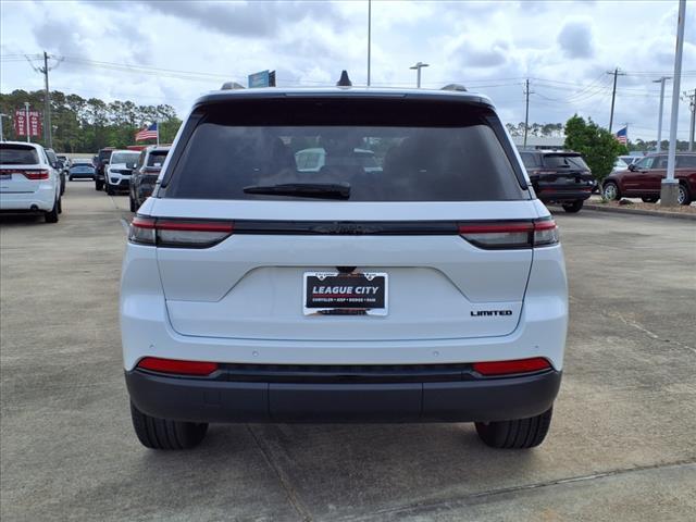 new 2025 Jeep Grand Cherokee car, priced at $45,940