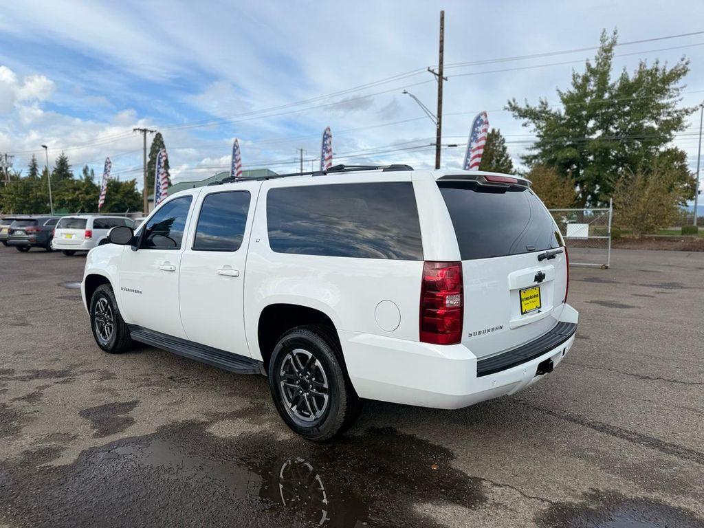 used 2009 Chevrolet Suburban car, priced at $10,980