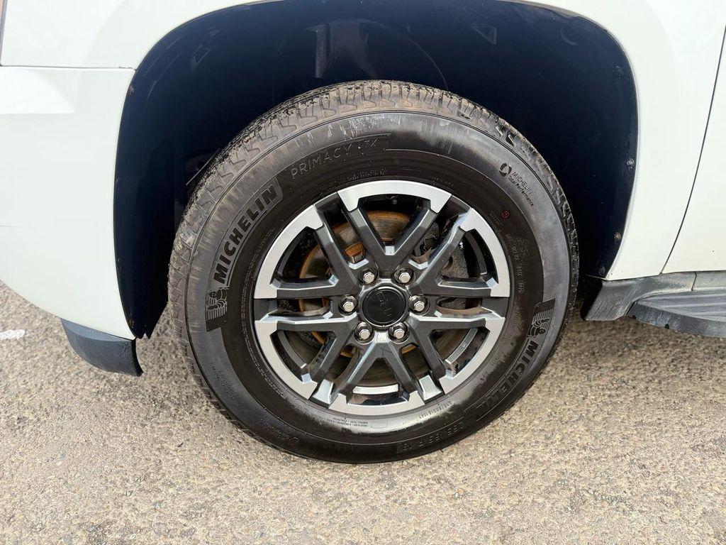 used 2009 Chevrolet Suburban car, priced at $10,980