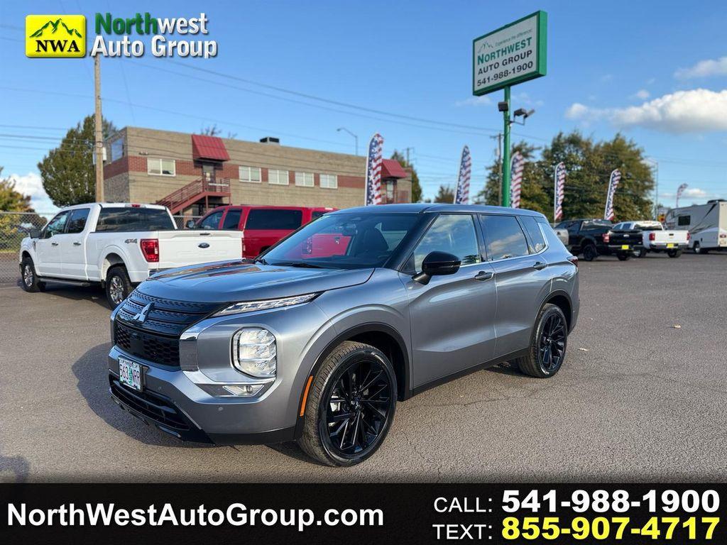 used 2022 Mitsubishi Outlander car, priced at $23,980