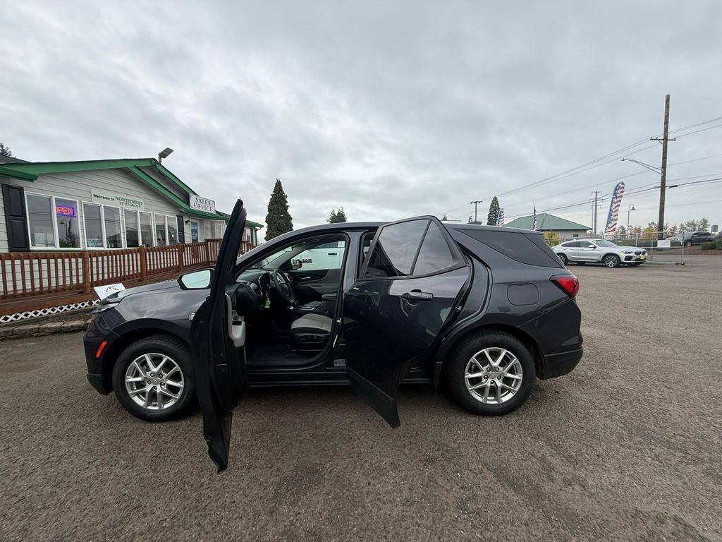 used 2022 Chevrolet Equinox car, priced at $18,980