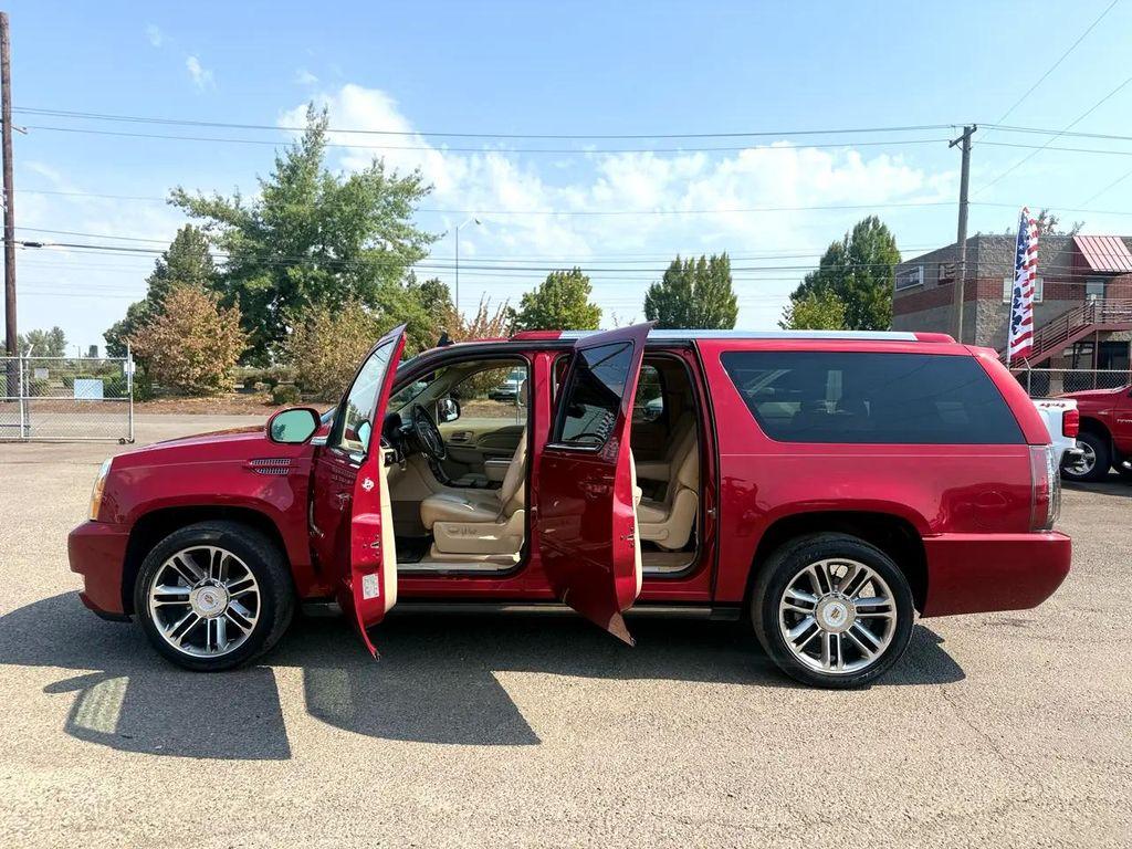 used 2013 Cadillac Escalade ESV car, priced at $16,980