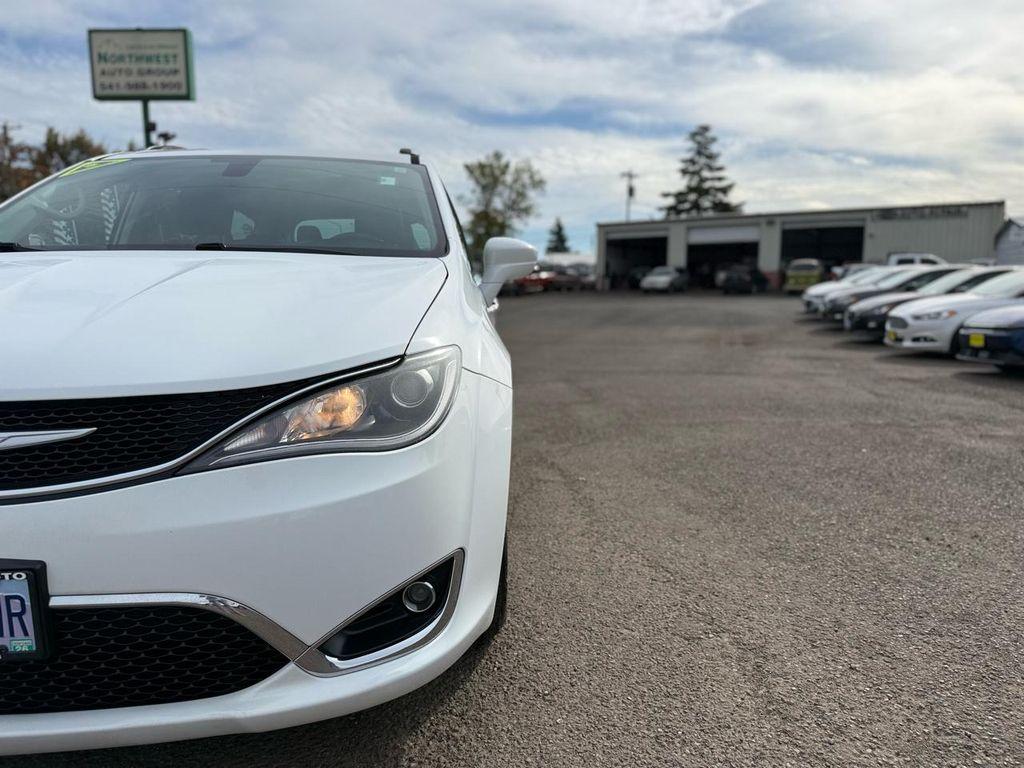 used 2018 Chrysler Pacifica car, priced at $13,980