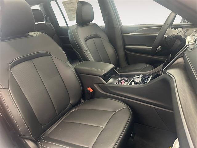 new 2025 Jeep Grand Cherokee L car, priced at $58,940