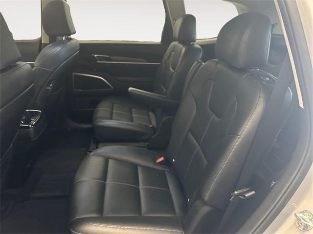 used 2022 Kia Telluride car, priced at $34,999