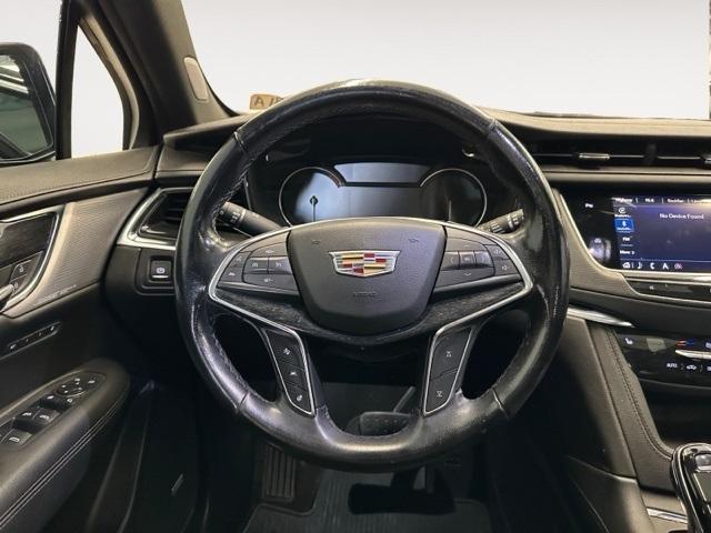 used 2021 Cadillac XT5 car, priced at $22,683