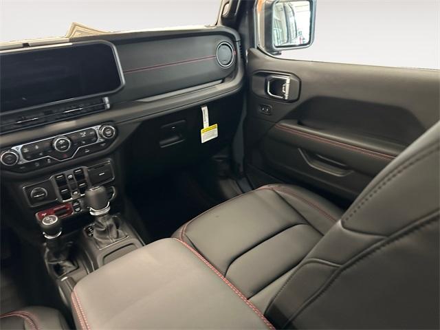 new 2025 Jeep Wrangler car, priced at $61,209