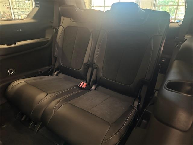 new 2025 Jeep Grand Cherokee L car, priced at $51,370