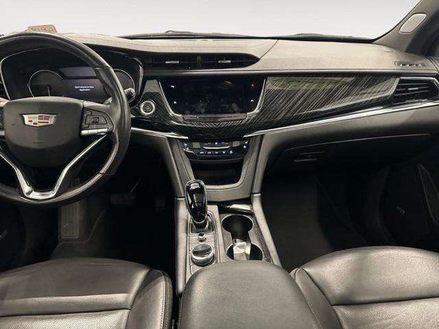 used 2023 Cadillac XT6 car, priced at $36,125