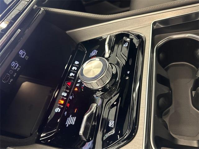 new 2025 Jeep Wagoneer car, priced at $73,416