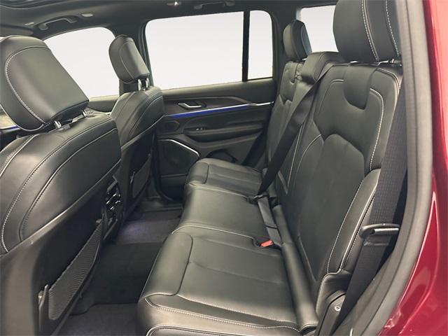 new 2025 Jeep Grand Cherokee car, priced at $58,700