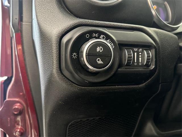 used 2021 Jeep Gladiator car, priced at $35,559