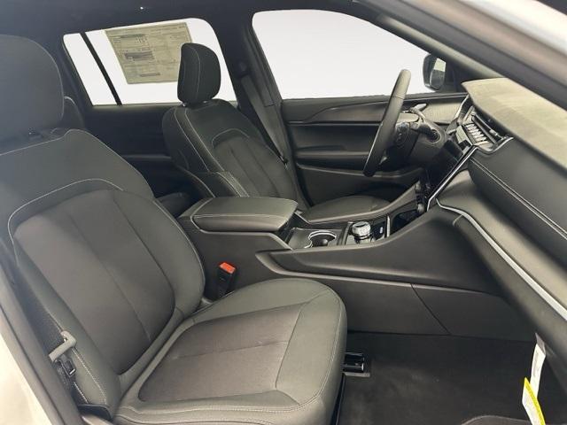 new 2025 Jeep Grand Cherokee L car, priced at $47,445