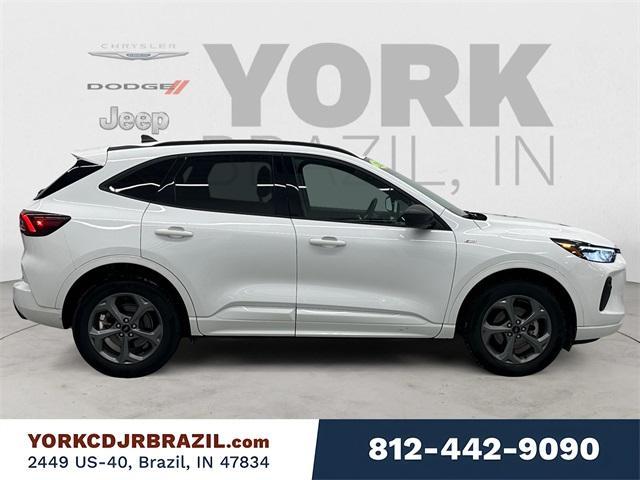 used 2023 Ford Escape car, priced at $22,584