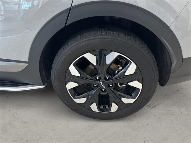 used 2024 Kia Sportage car, priced at $30,500