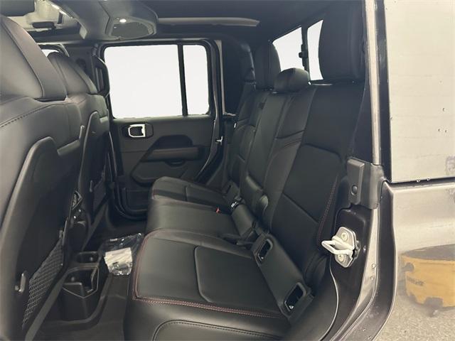 new 2025 Jeep Gladiator car, priced at $64,540