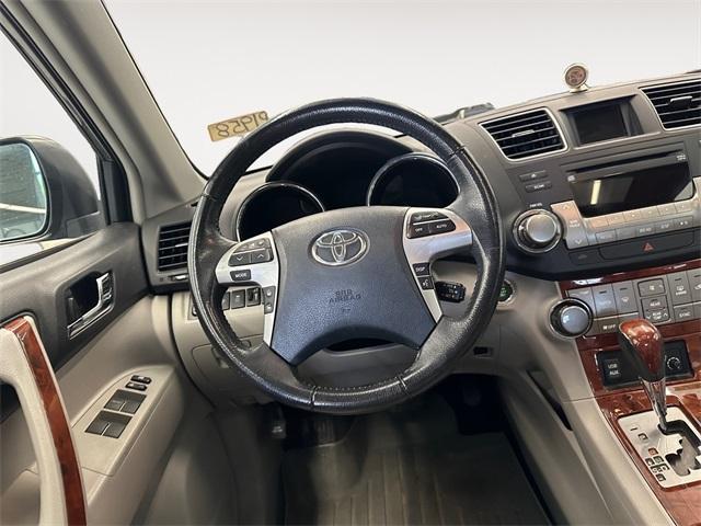 used 2012 Toyota Highlander car, priced at $11,863