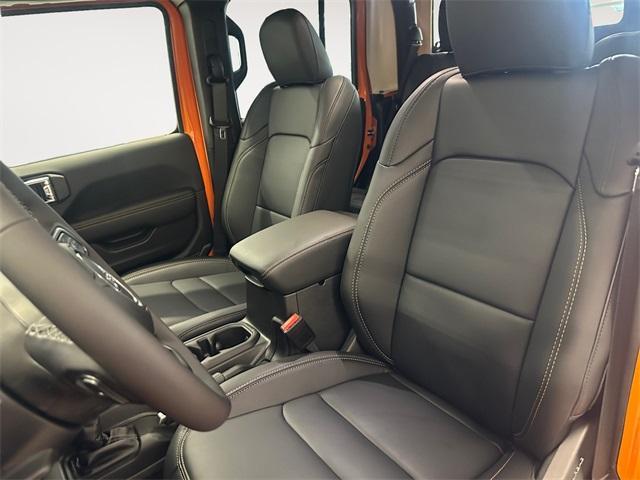 new 2025 Jeep Gladiator car, priced at $54,210