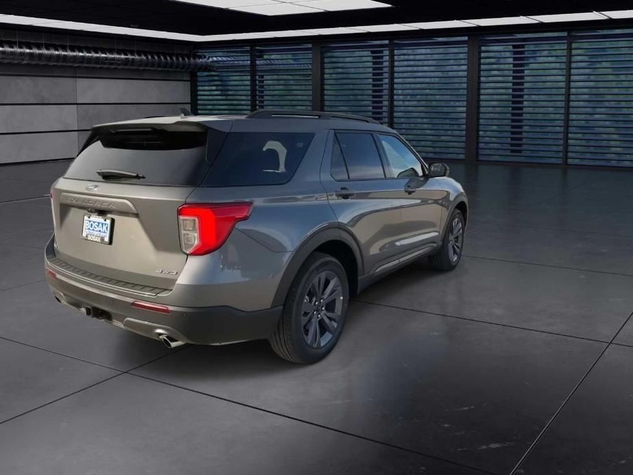 new 2024 Ford Explorer car, priced at $48,884