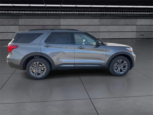 new 2024 Ford Explorer car, priced at $43,674