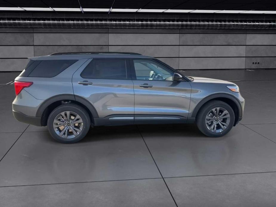 new 2024 Ford Explorer car, priced at $48,884