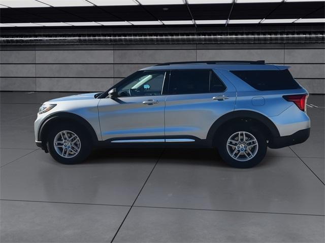 new 2025 Ford Explorer car