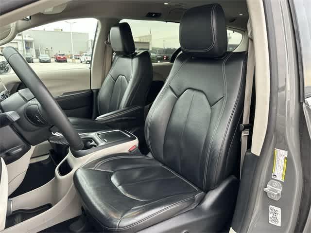 used 2022 Chrysler Pacifica car, priced at $23,599