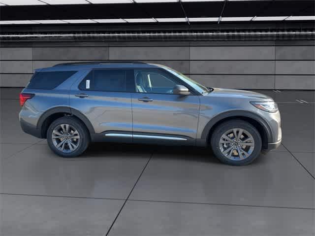 new 2025 Ford Explorer car, priced at $47,875