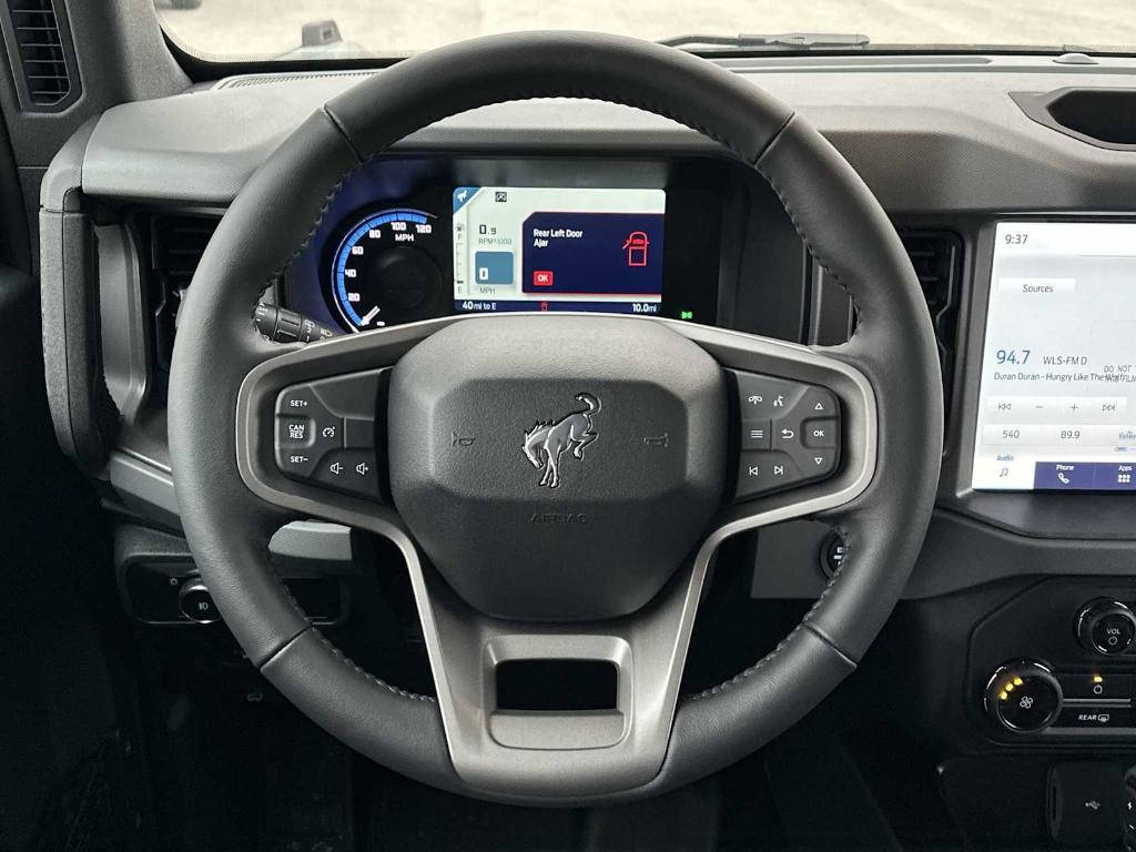 new 2024 Ford Bronco car, priced at $44,800