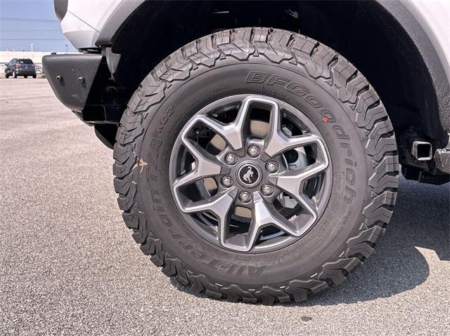 new 2024 Ford Bronco car, priced at $51,712