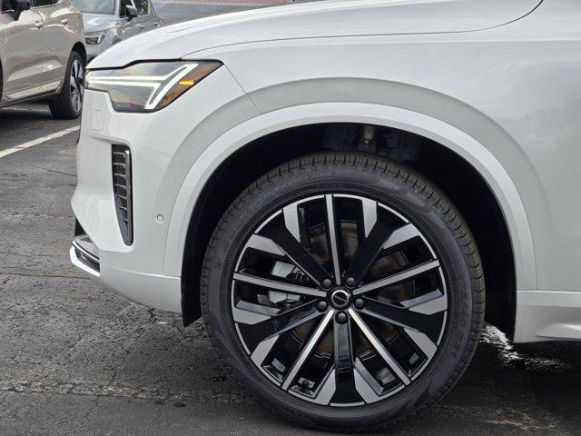 new 2025 Volvo XC90 car, priced at $69,155